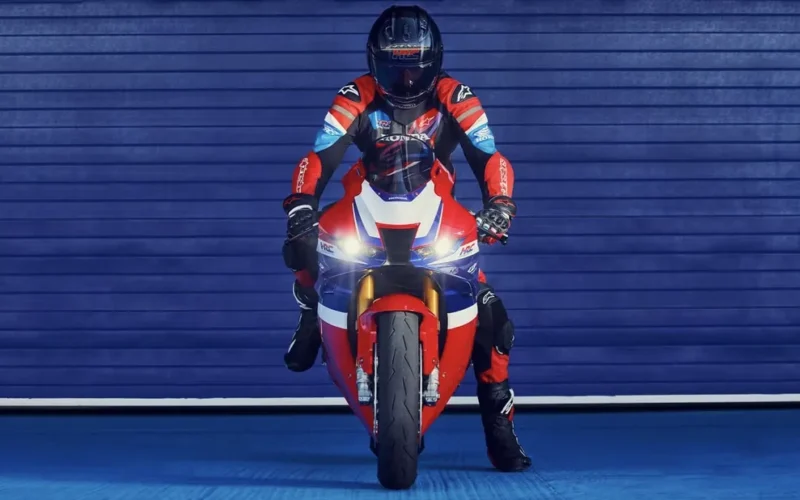 Новий спортбайк Honda вирішить давню проблему і змінить все